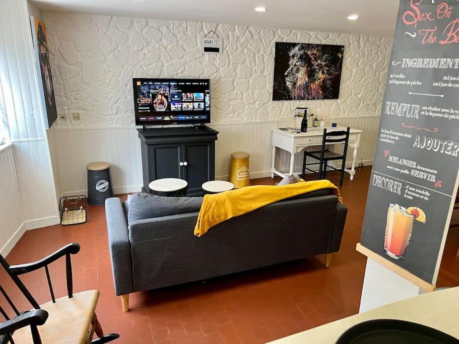 Dole : L Atelier Des Reves Apartment Exterior foto
